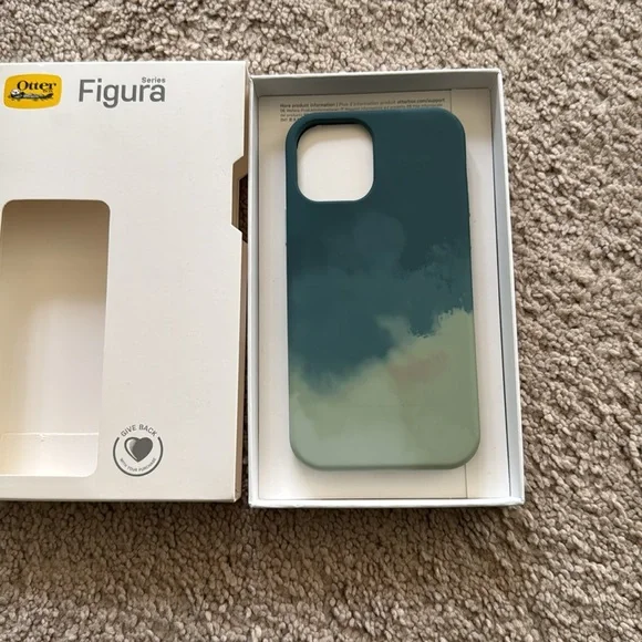 NWT Otter Box Figura Series IPhone 12/12 Pro Case - Picture 2 of 2